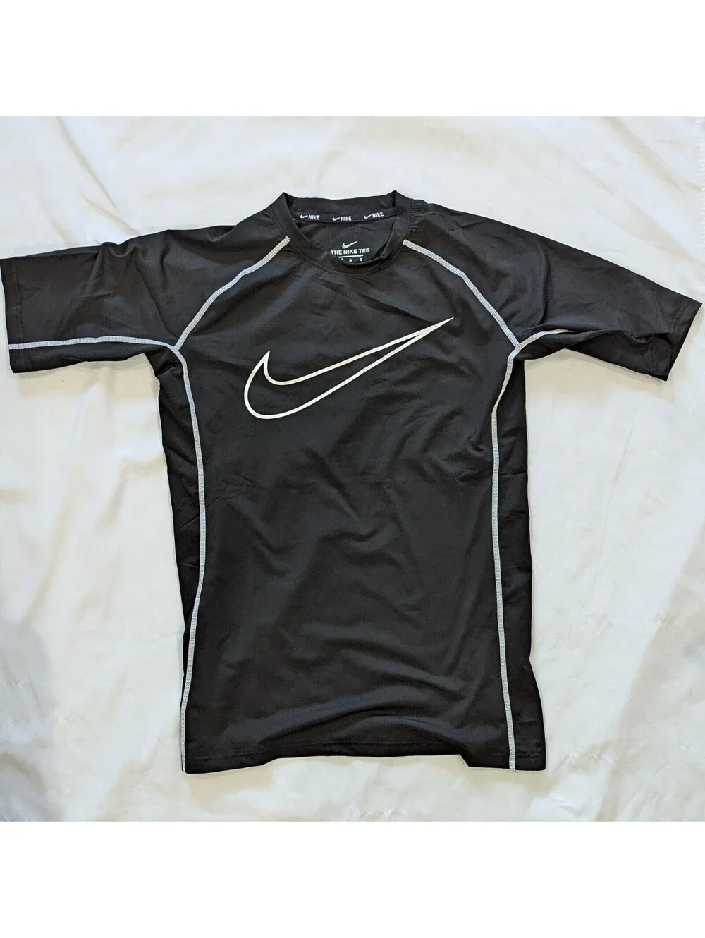 Nike Pro Women's Compression Shirt Black White Swoosh L NWOT Athletic Tagless